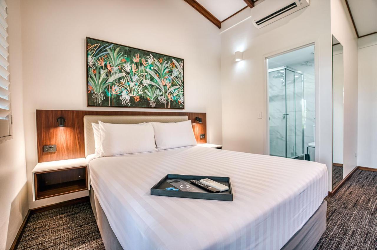 Palms Darwin